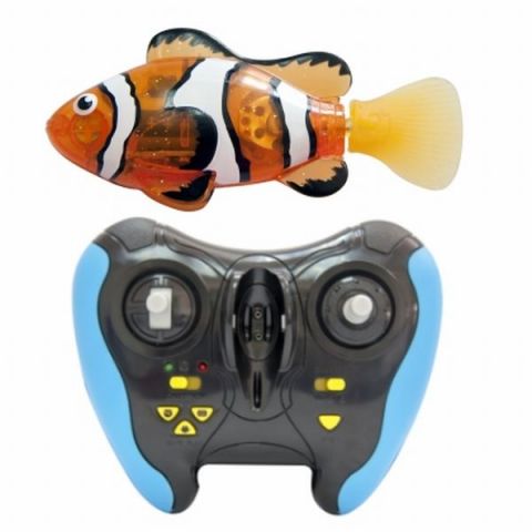 РобоРыбка ZURU Robo-Fish на дистанционном управление в аквариуме